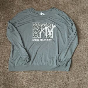 MTV leopard crew neck sweatshirt
